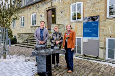 Silvia Löhrmann zu Besuch in der Gedenkstätte